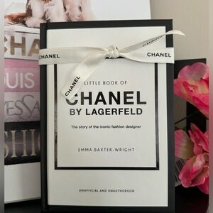 The Little Book of Chanel. The story of the iconic fashion designer.